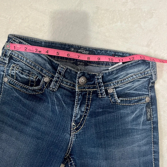 Silver Suki Mid Slim Bootcut Denim Jean - Size 28 - Picture 7 of 12